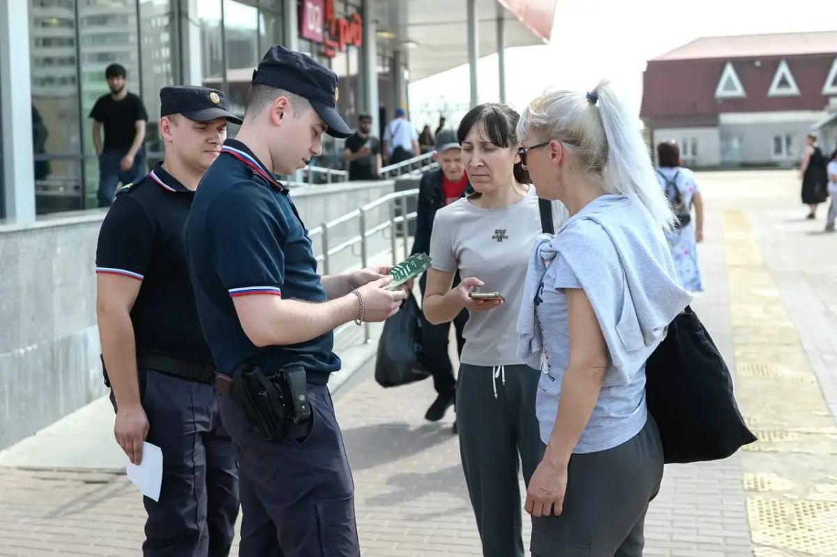 Жителям округа напомнили о главных уловках телефонных аферистов в сезон летних отпусков