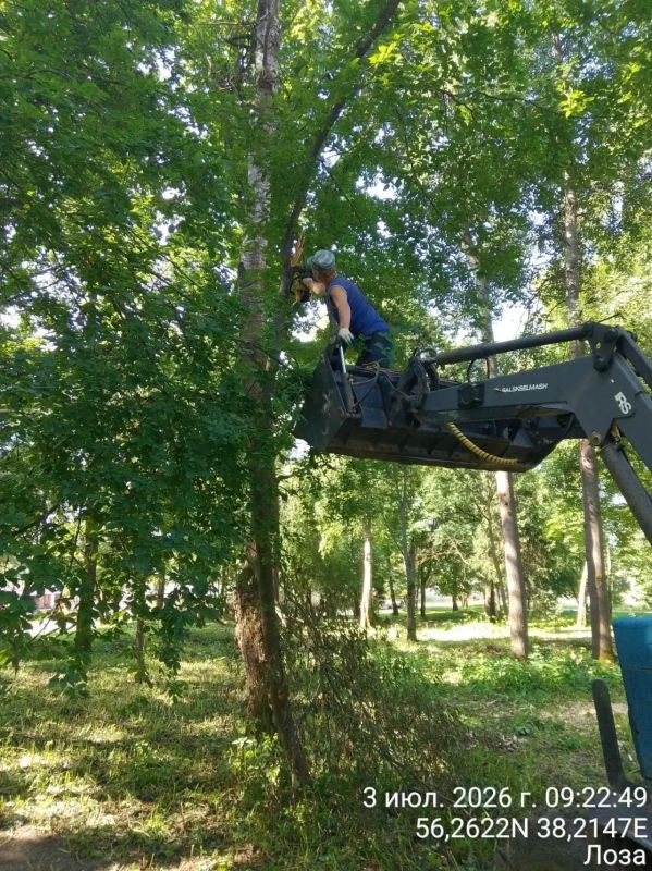 Сотрудники МБУ «Благоустройство СП» продолжают наводить порядок во всех населённых пунктах Сергиево-Посадского округа Сотрудники МБУ «Благоустройство СП» продолжают наводить порядок во всех населённых пунктах Сергиево-Посадского округа