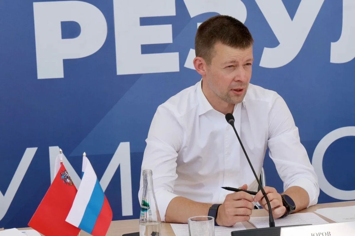 Сергей Юров: В усадьбе Горенки провели круглый стол, посвященный развитию молодежной политики и формированию новых предложений в Народную программу