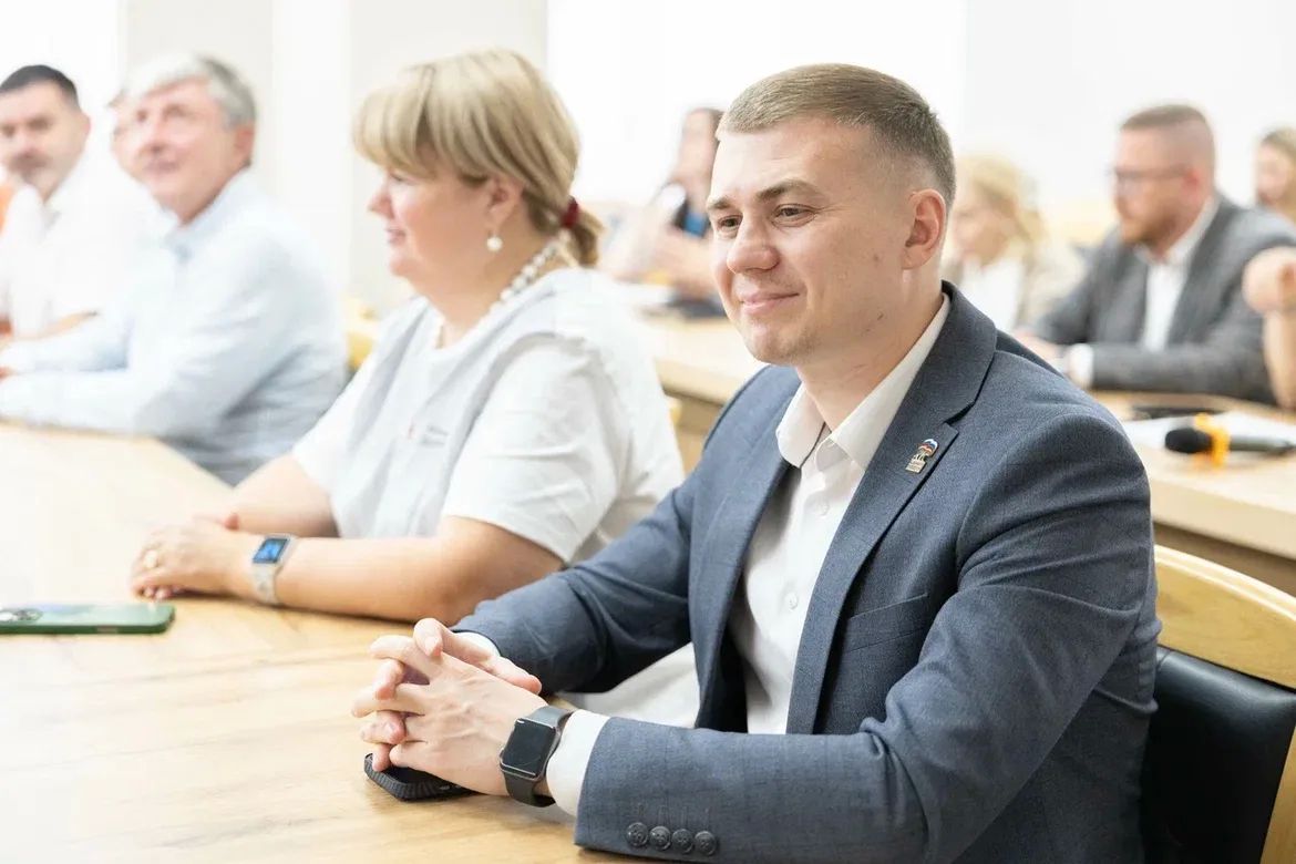 Руслан Заголовацкий: В ходе заседания Совета депутатов отчитался перед депутатами Орехово-Зуевского городского округа о результатах деятельности за прошедший год Руслан Заголовацкий: В ходе заседания Совета депутатов отчитался перед депутатами Орехово-Зуевского городского округа о результатах деятельности за прошедший год