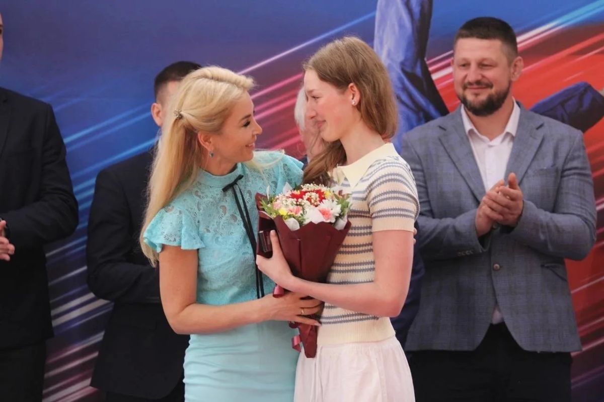 Лучший по профессии!. Екатерина Исаева, депутат Совета депутатов г.о. Люберцы, стала победителем конкурса муниципальных служащих Московской области в номинации «Лучший депутат представительного органа муниципального... Лучший по профессии!. Екатерина Исаева, депутат Совета депутатов г.о. Люберцы, стала победителем конкурса муниципальных служащих Московской области в номинации «Лучший депутат представительного органа муниципального...