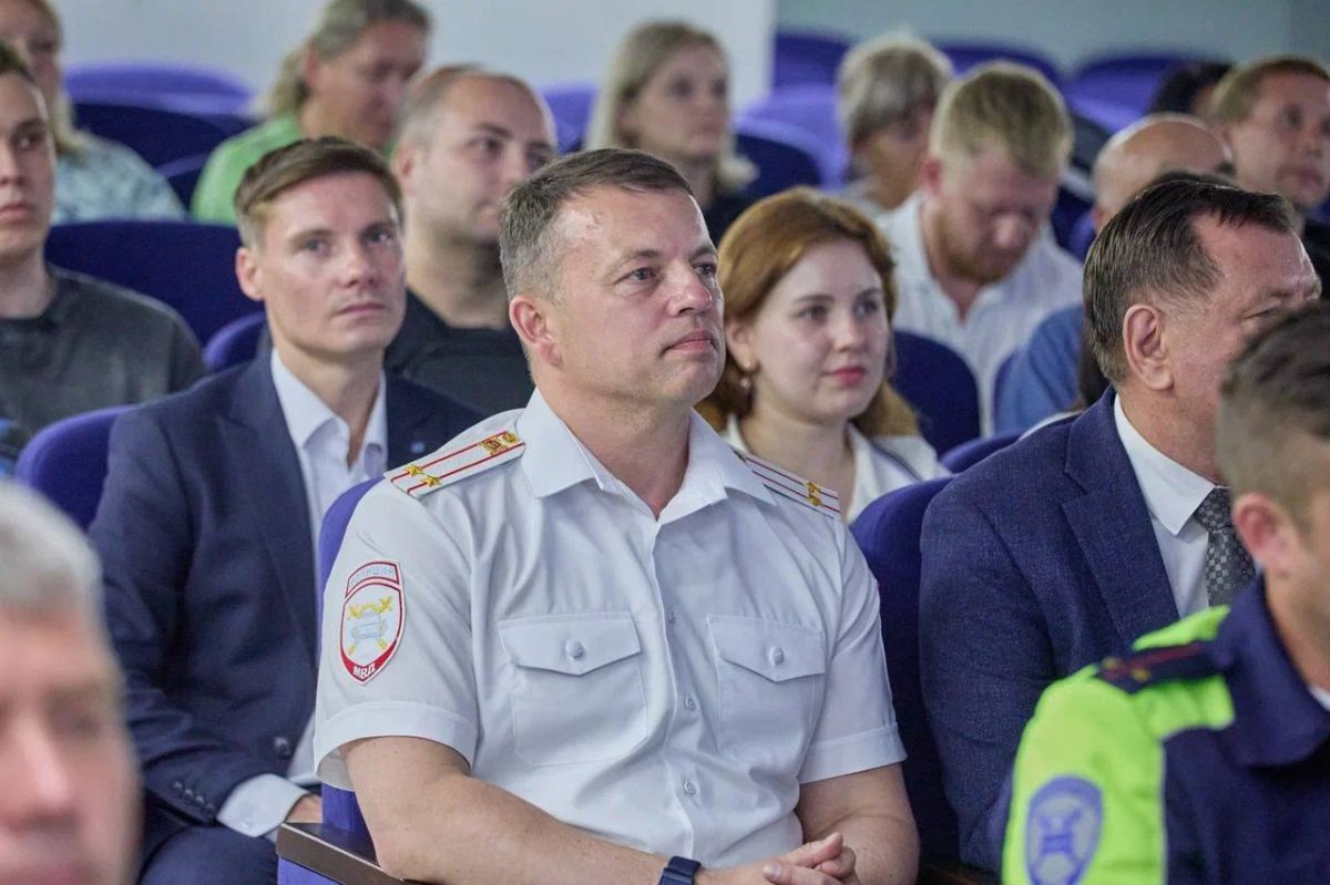 Сергей Юров: Поздравили коллектив Отдела ГИБДД Межмуниципального управления МВД России «Балашихинское» с профессиональным праздником Сергей Юров: Поздравили коллектив Отдела ГИБДД Межмуниципального управления МВД России «Балашихинское» с профессиональным праздником