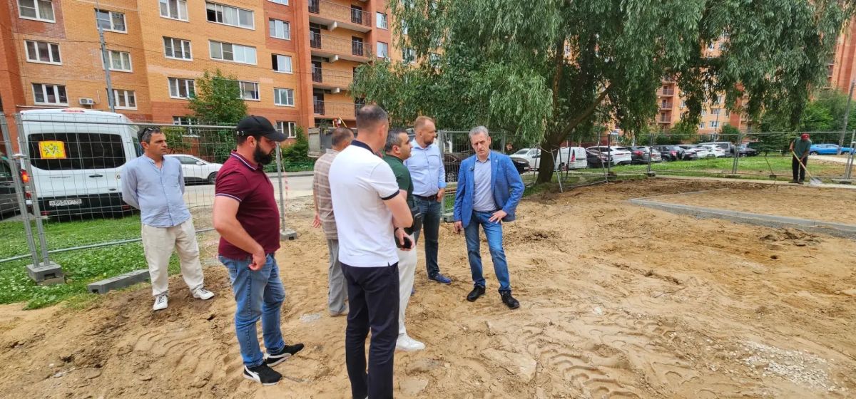 Сегодняшнее утро началось с традиционного объезда города Сегодняшнее утро началось с традиционного объезда города