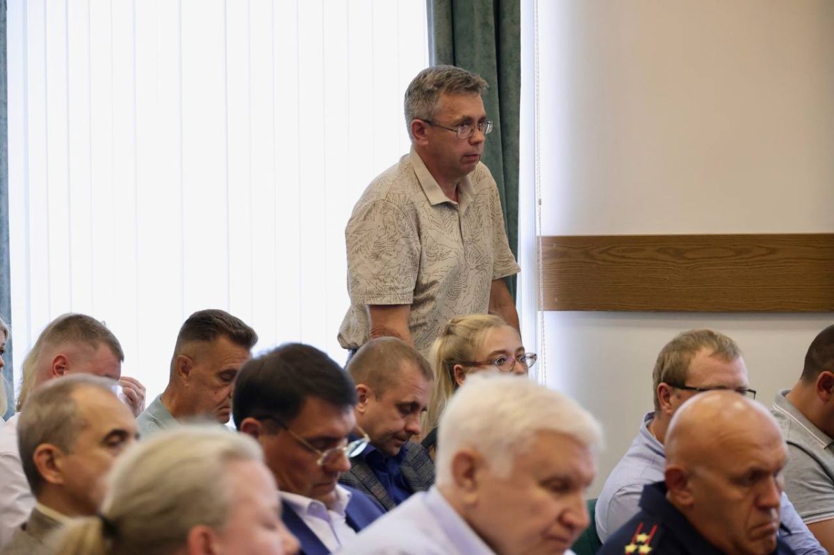 Сегодня провели оперативное совещание Сегодня провели оперативное совещание