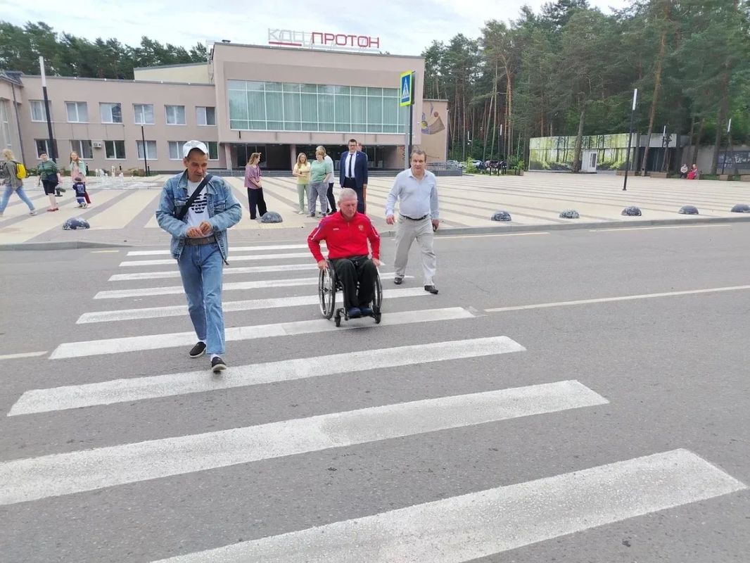 ПРОТВИНО. Провели мониторинг доступности объекта социальной инфраструктуры для участников СВО и граждан с ограниченными возможностями здоровья ПРОТВИНО. Провели мониторинг доступности объекта социальной инфраструктуры для участников СВО и граждан с ограниченными возможностями здоровья