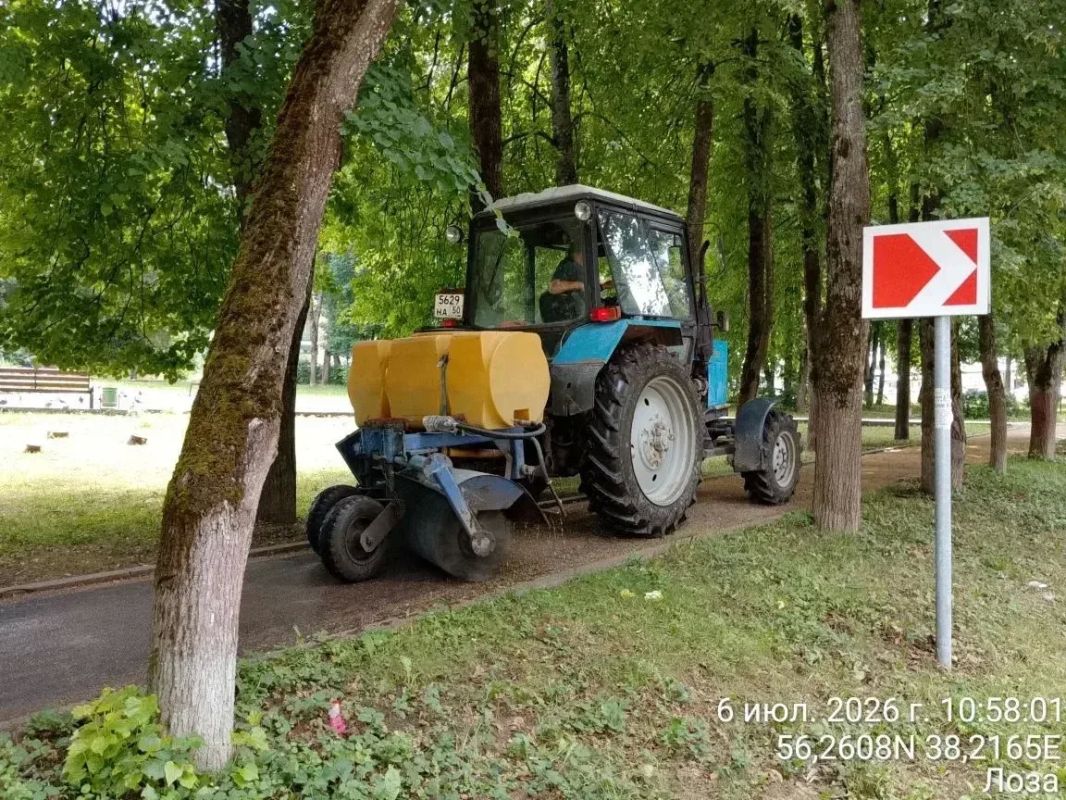 Сотрудники МБУ «Благоустройство СП» продолжают наводить порядок во всех населённых пунктах Сергиево-Посадского округа Сотрудники МБУ «Благоустройство СП» продолжают наводить порядок во всех населённых пунктах Сергиево-Посадского округа