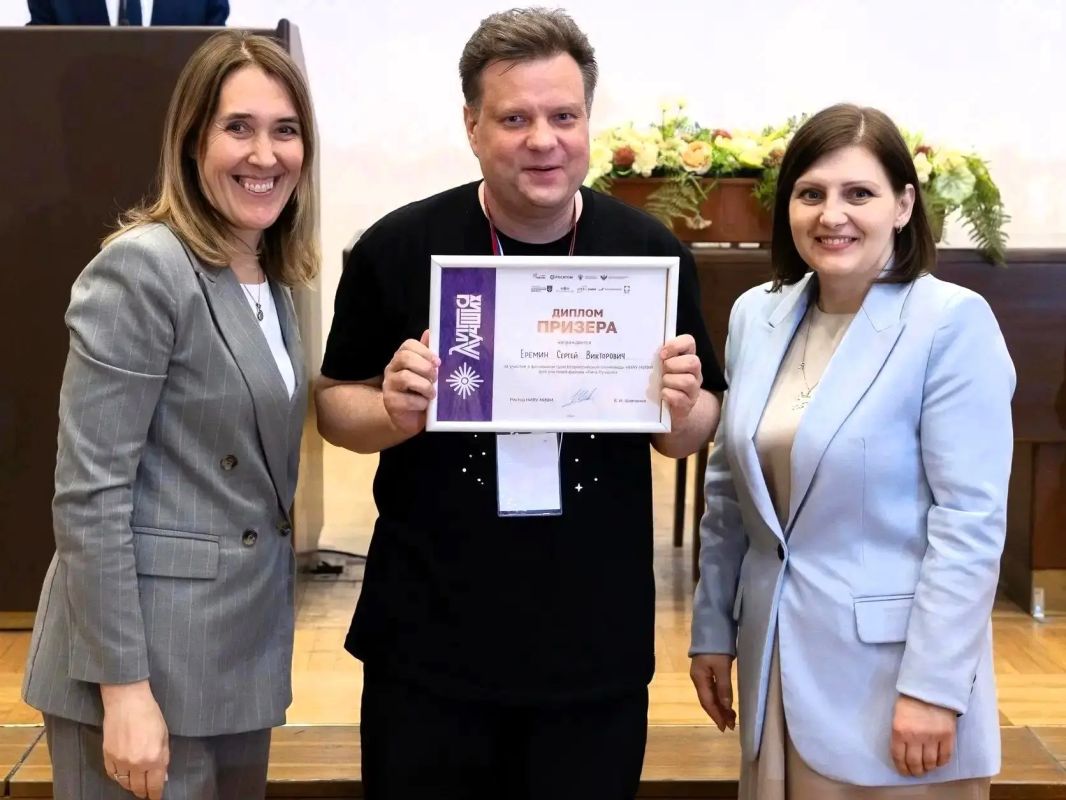 Педагог из Мытищ покорил «Лигу лучших» Педагог из Мытищ покорил «Лигу лучших»