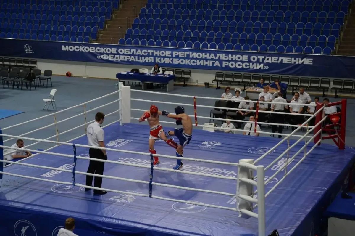 Сборная Московской области стала победителем финала по кикбоксингу XIII летней Спартакиады учащихся России Сборная Московской области стала победителем финала по кикбоксингу XIII летней Спартакиады учащихся России