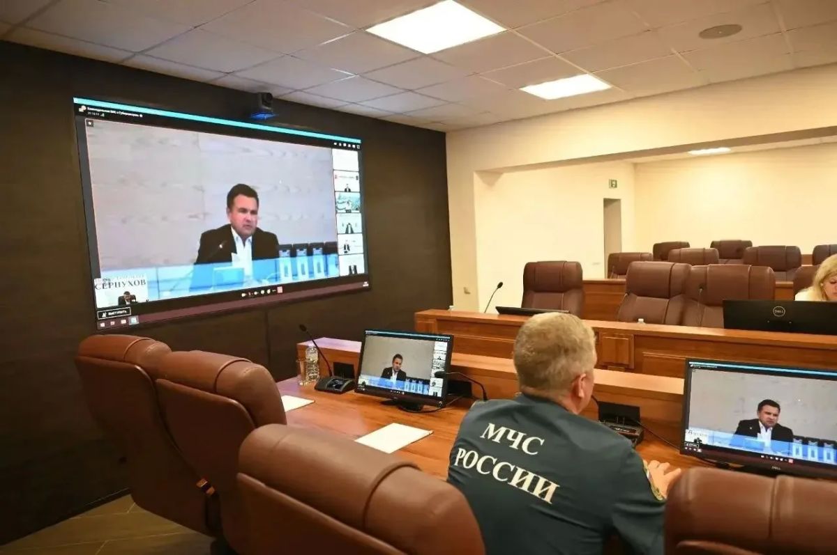 Глава Серпухова Алексей Шимко принял участие в еженедельном совещании в формате ВКС под руководством Губернатора Московской области Андрея Воробьёва Глава Серпухова Алексей Шимко принял участие в еженедельном совещании в формате ВКС под руководством Губернатора Московской области Андрея Воробьёва
