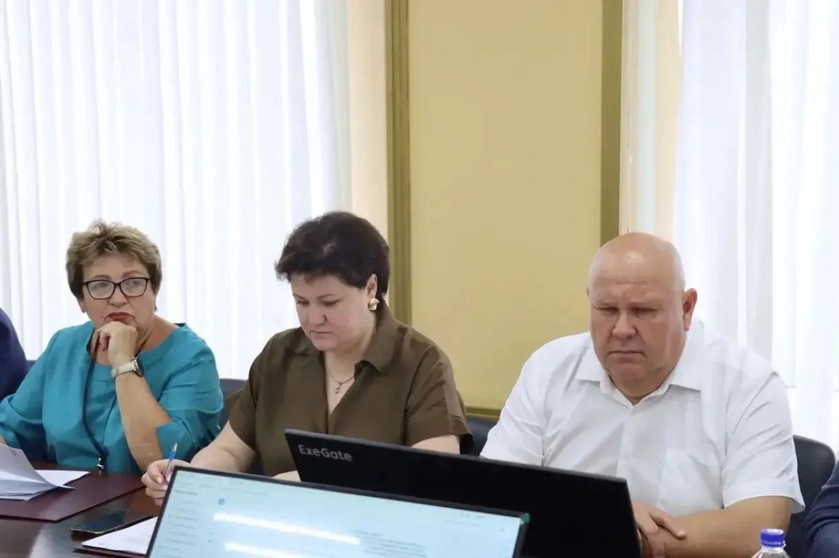 В Ступино состоялось заседание окружного Совета депутатов В Ступино состоялось заседание окружного Совета депутатов