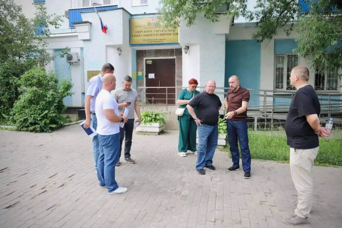 Глава округа Константин Михальков провёл обход центральной части города Глава округа Константин Михальков провёл обход центральной части города