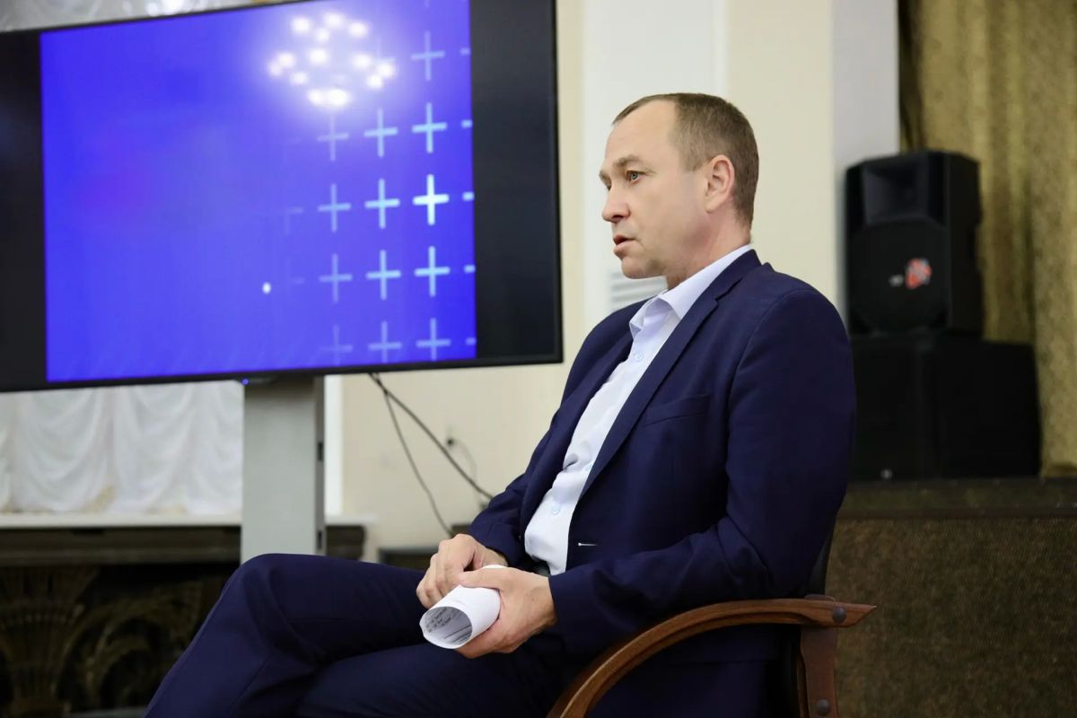 Алексей Малкин: Сегодня встретился с руководителями образовательных учреждений округа Алексей Малкин: Сегодня встретился с руководителями образовательных учреждений округа