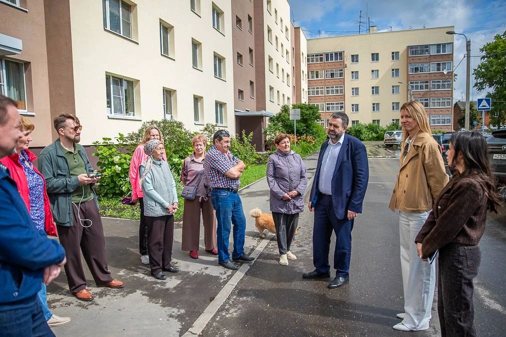 Андрей Иванов: В посёлке Покровский городок завершился капитальный ремонт фасадов дома №14