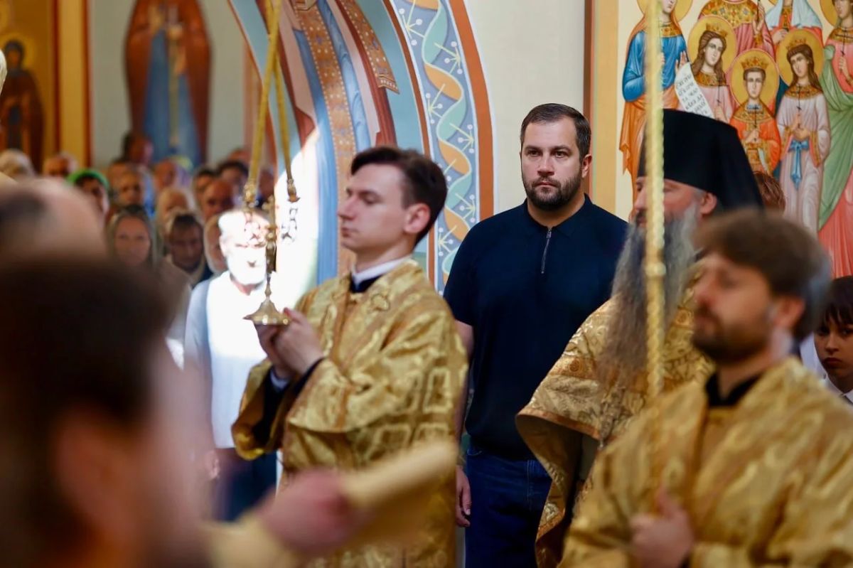 Михаил Собакин: Сегодня Православная Церковь чтит Рождество честного славного Пророка, Предтечи и Крестителя Господня Иоанна Михаил Собакин: Сегодня Православная Церковь чтит Рождество честного славного Пророка, Предтечи и Крестителя Господня Иоанна