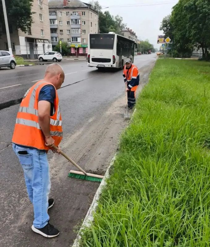 За минувшую неделю рабочие устранили 1060 м ям За минувшую неделю рабочие устранили 1060 м ям