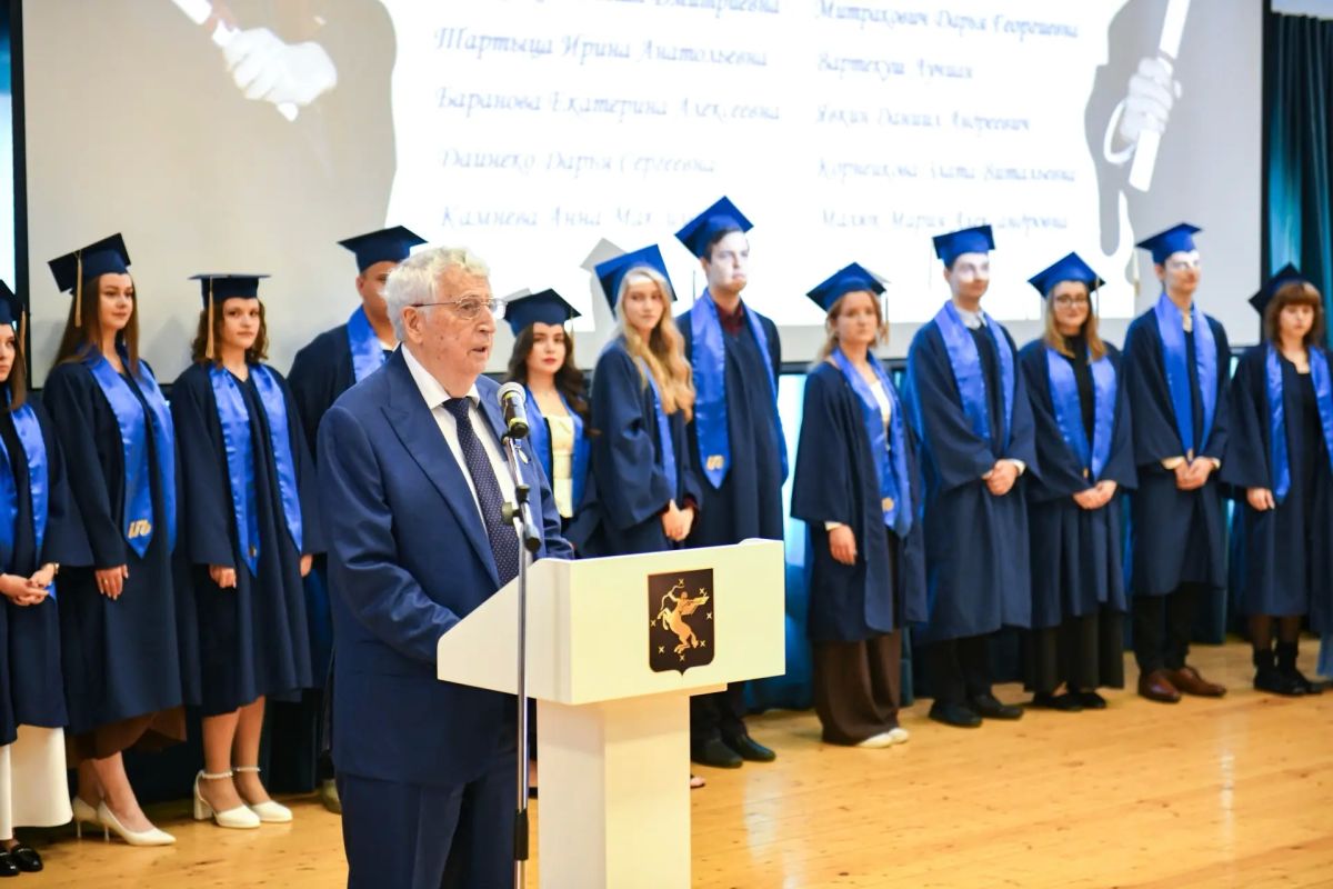 Путёвка в профессию: 140 студентов РМАТ получили дипломы в Химках Путёвка в профессию: 140 студентов РМАТ получили дипломы в Химках