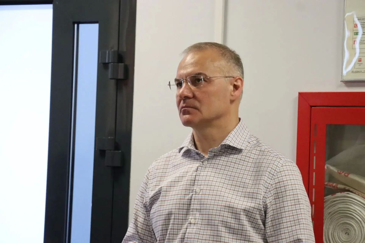Депутат Государственной Думы Александр Коган встретился с коллективом предприятия «Михневская керамика» Депутат Государственной Думы Александр Коган встретился с коллективом предприятия «Михневская керамика»
