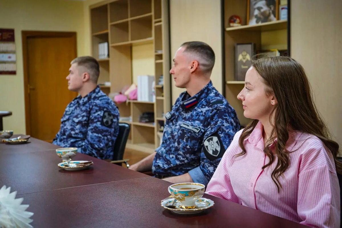 В подмосковном главке Росгвардии состоялось праздничное мероприятие, посвященное Дню семьи, любви и верности В подмосковном главке Росгвардии состоялось праздничное мероприятие, посвященное Дню семьи, любви и верности