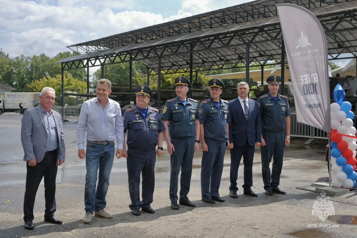В музее техники «Серебряная стрела» начала работу добровольная пожарная команда В музее техники «Серебряная стрела» начала работу добровольная пожарная команда