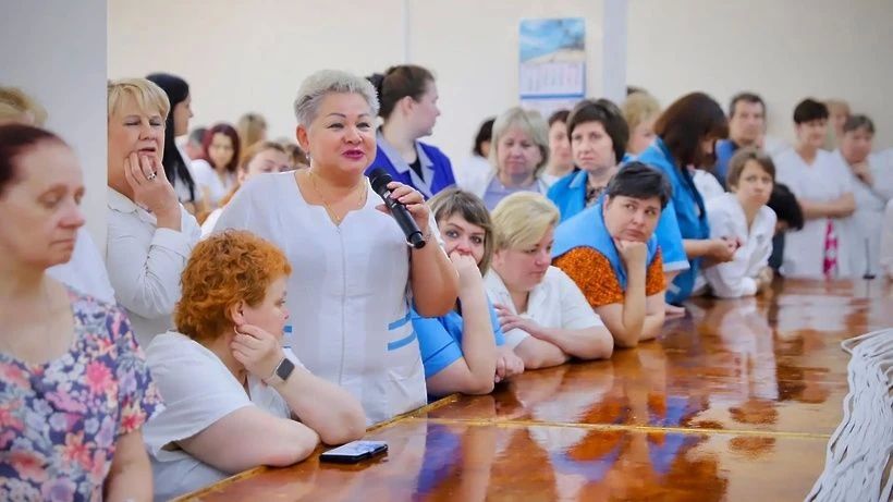 Депутат Госдумы Ирина Роднина посетила Солнечногорский механический завод - здесь производят парашютные системы! Депутат Госдумы Ирина Роднина посетила Солнечногорский механический завод - здесь производят парашютные системы!