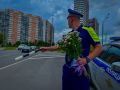 В День семьи, любви и верности, сотрудники Госавтоинспекции Химок провели акцию на дорогах города