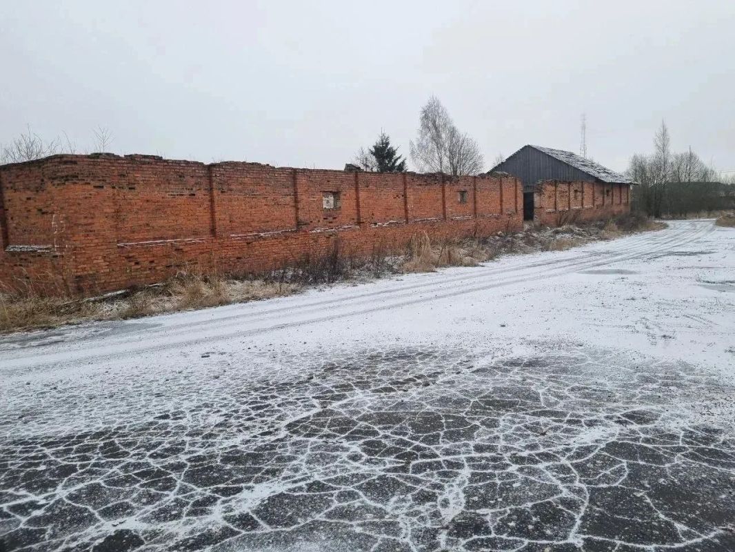 Аварийный зерновой склад восстановили в муниципальном округе Шаховская Аварийный зерновой склад восстановили в муниципальном округе Шаховская