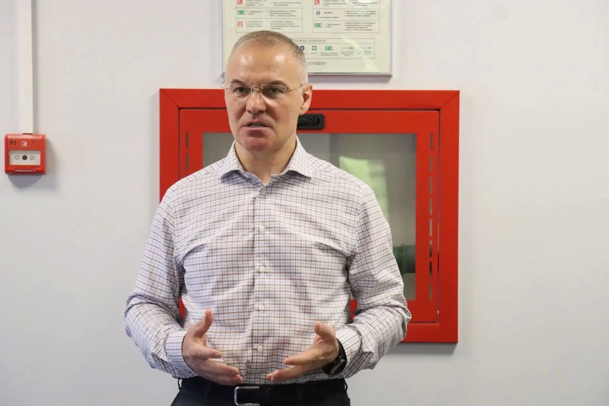 Депутат Государственной Думы Александр Коган встретился с коллективом предприятия «Михневская керамика» Депутат Государственной Думы Александр Коган встретился с коллективом предприятия «Михневская керамика»