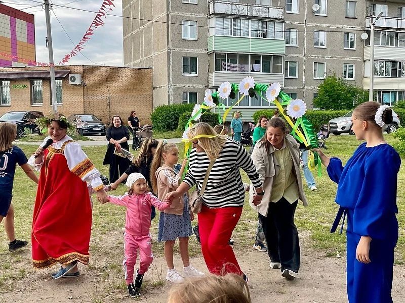 В деревне Чемодурово городского округа Воскресенск отметили День семьи, любви и верности В деревне Чемодурово городского округа Воскресенск отметили День семьи, любви и верности