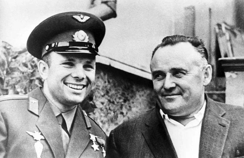 #ДЕНЬВИСТОРИИКОСМОСА. В этот день 1954 года Сергей Павлович Королёв был назначен заместителем директора НИИ-88 по опытно-конструкторской работе Это стало поворотным моментом для всей отечественной науки #ДЕНЬВИСТОРИИКОСМОСА. В этот день 1954 года Сергей Павлович Королёв был назначен заместителем директора НИИ-88 по опытно-конструкторской работе Это стало поворотным моментом для всей отечественной науки