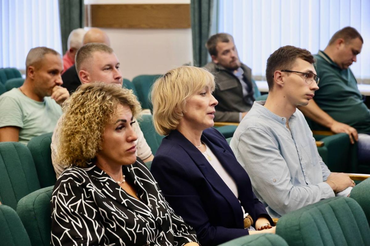 Провели очередной «Час ЖКХ» Провели очередной «Час ЖКХ»