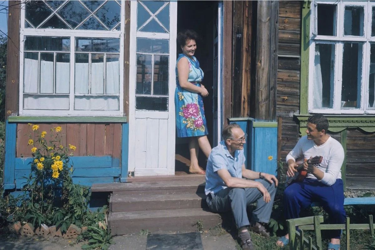 #история_ИЖС. 1960–1980: от огорода к даче — расцвет коллективного садоводства Продолжаем рубрику об эволюции ИЖС #история_ИЖС. 1960–1980: от огорода к даче — расцвет коллективного садоводства Продолжаем рубрику об эволюции ИЖС
