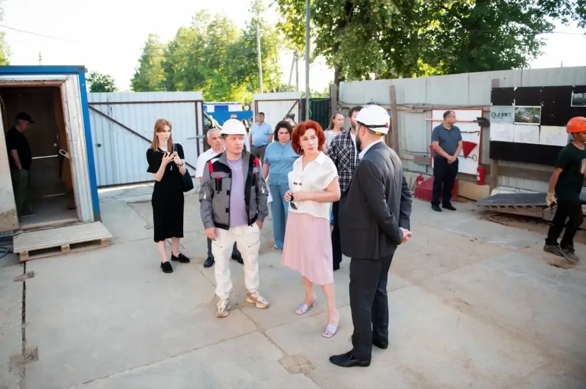 Татьяна Витушева: В ходе рабочего выезда осмотрела и строительство нового корпуса Новопетровской школы на 300 мест Татьяна Витушева: В ходе рабочего выезда осмотрела и строительство нового корпуса Новопетровской школы на 300 мест