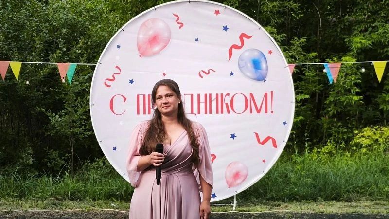 В посёлке Хорлово городского округа Воскресенск провели праздничную программу, посвященную Дню семьи, любви и верности В посёлке Хорлово городского округа Воскресенск провели праздничную программу, посвященную Дню семьи, любви и верности