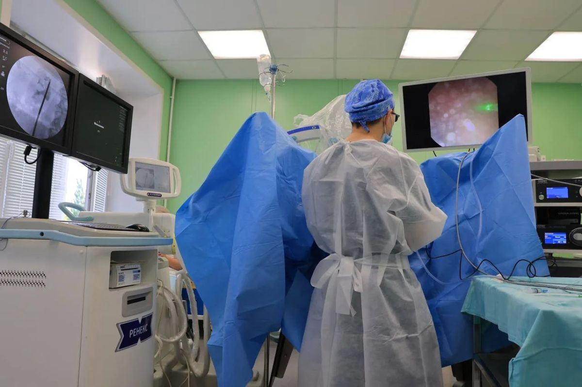 Почти 200 единиц эндоскопического оборудования поступило в больницы и поликлиники Подмосковья с начала года