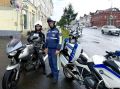 Несмотря на то, что синоптики прогнозируют дождливую неделю и погода на дорогах Подмосковья совсем не идеальная, любители двухколёсной техники продолжают активно выезжать на дороги