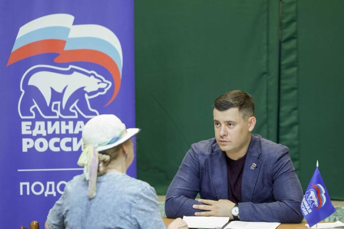Григорий Артамонов: Сегодня с коллегами работали в Восточном микрорайоне Григорий Артамонов: Сегодня с коллегами работали в Восточном микрорайоне