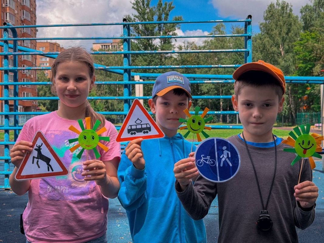 В детском оздоровительном лагере городского округа Химки состоялось яркое и полезное мероприятие В детском оздоровительном лагере городского округа Химки состоялось яркое и полезное мероприятие