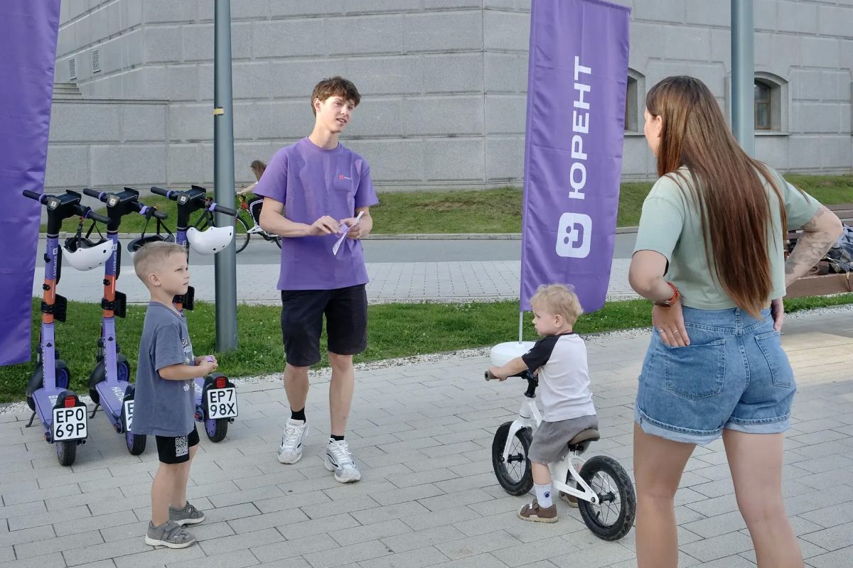 Безопасность на колесах: в Красногорске более 100 человек освоили правила езды на самокатах! Безопасность на колесах: в Красногорске более 100 человек освоили правила езды на самокатах!