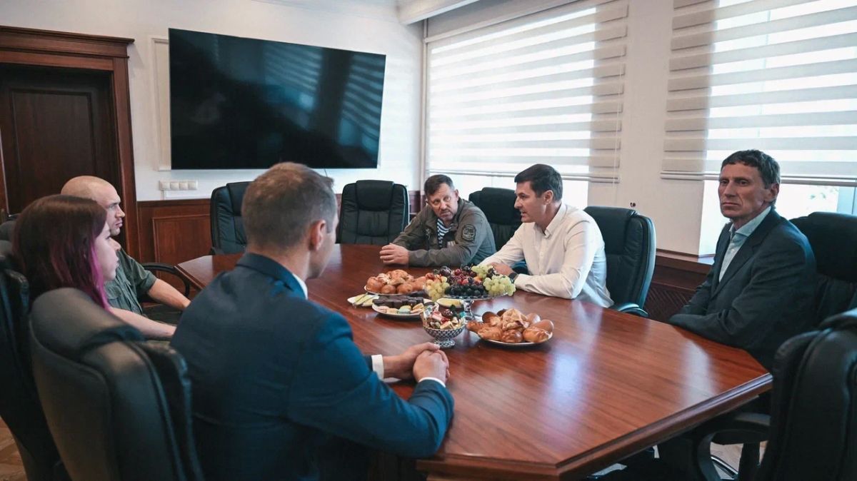 Владимир Волков: Поздравил сборную люберецкого отделения Ассоциации ветеранов СВО с успешным выступлением на «Кубке Мужества» Владимир Волков: Поздравил сборную люберецкого отделения Ассоциации ветеранов СВО с успешным выступлением на «Кубке Мужества»