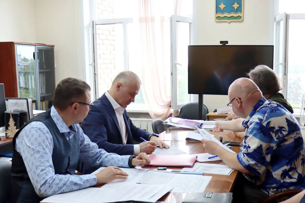 Александр Коган представил документы для выдвижения в Государственную Думу Александр Коган представил документы для выдвижения в Государственную Думу