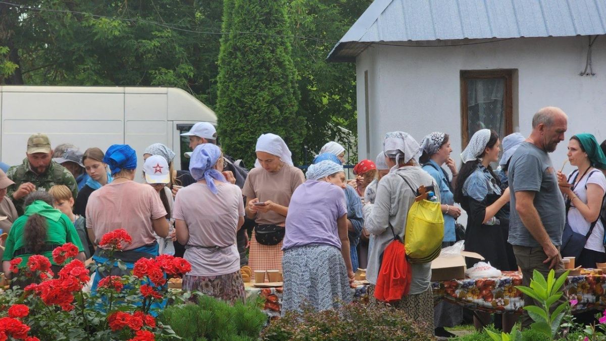 Вчера завершился первый день крестного хода «От Государя к Преподобному», который в 2026 году совершается в течение пяти дней — с 15 по 19 июля Вчера завершился первый день крестного хода «От Государя к Преподобному», который в 2026 году совершается в течение пяти дней — с 15 по 19 июля