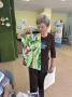 Каждый понедельник любители рисования среди участников «Активного долголетия» Ивантеевки собираются вместе, достают краски, кисти, палитры и начинают рисовать