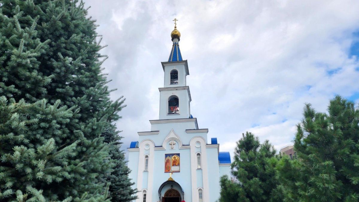 Вчера завершился первый день крестного хода «От Государя к Преподобному», который в 2026 году совершается в течение пяти дней — с 15 по 19 июля Вчера завершился первый день крестного хода «От Государя к Преподобному», который в 2026 году совершается в течение пяти дней — с 15 по 19 июля