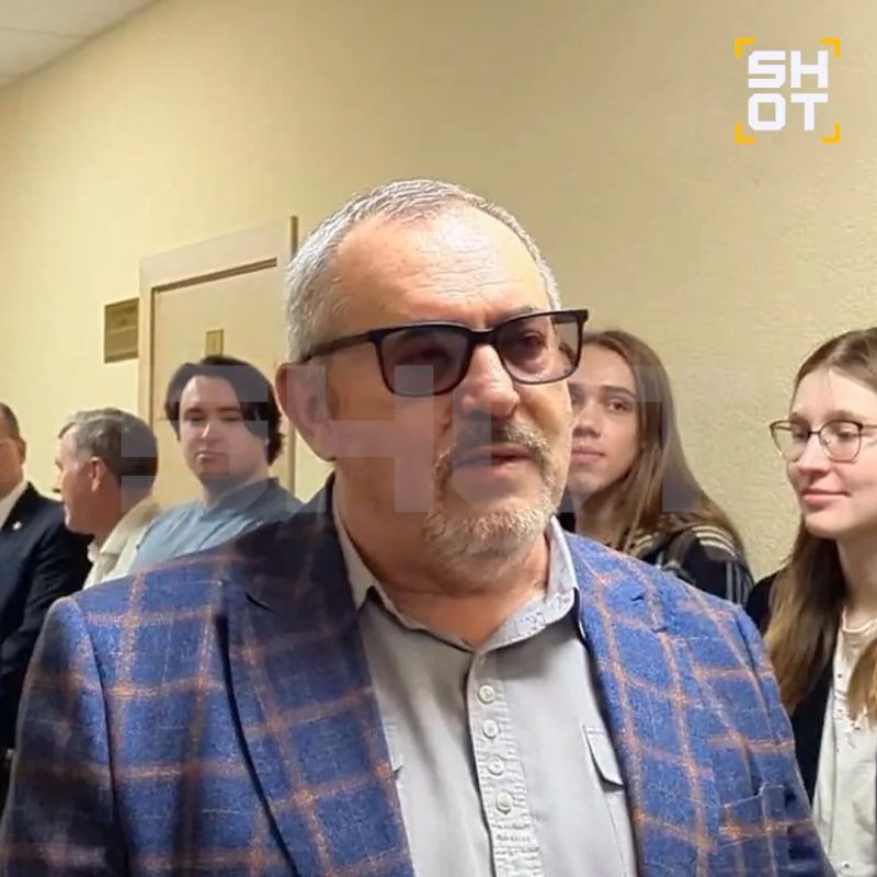 1000 штрафа получил Борис Надеждин*