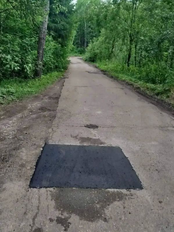 В Солнечногорске продолжается ямочный ремонт дорог В Солнечногорске продолжается ямочный ремонт дорог