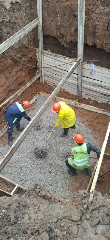 Михаил Собакин: В ходе Часа по ЖКХ обсудили подготовку к осенне-зимнему периоду и выполнение госпрограмм Михаил Собакин: В ходе Часа по ЖКХ обсудили подготовку к осенне-зимнему периоду и выполнение госпрограмм