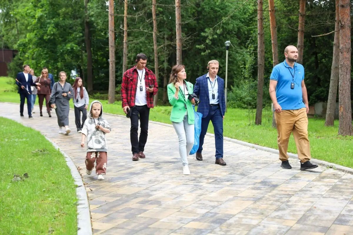 Ветераны СВО с семьями посетили Мастерскую управления «Сенеж» Ветераны СВО с семьями посетили Мастерскую управления «Сенеж»