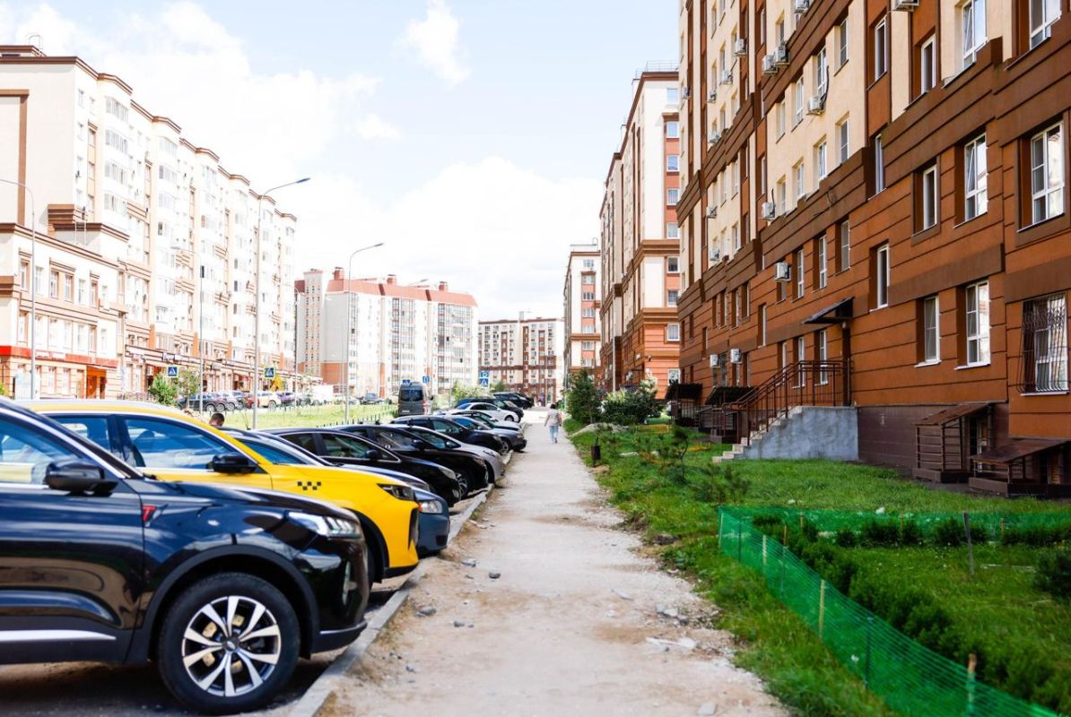 В Ленинском городском округе продолжается обновление пешеходной инфраструктуры В Ленинском городском округе продолжается обновление пешеходной инфраструктуры