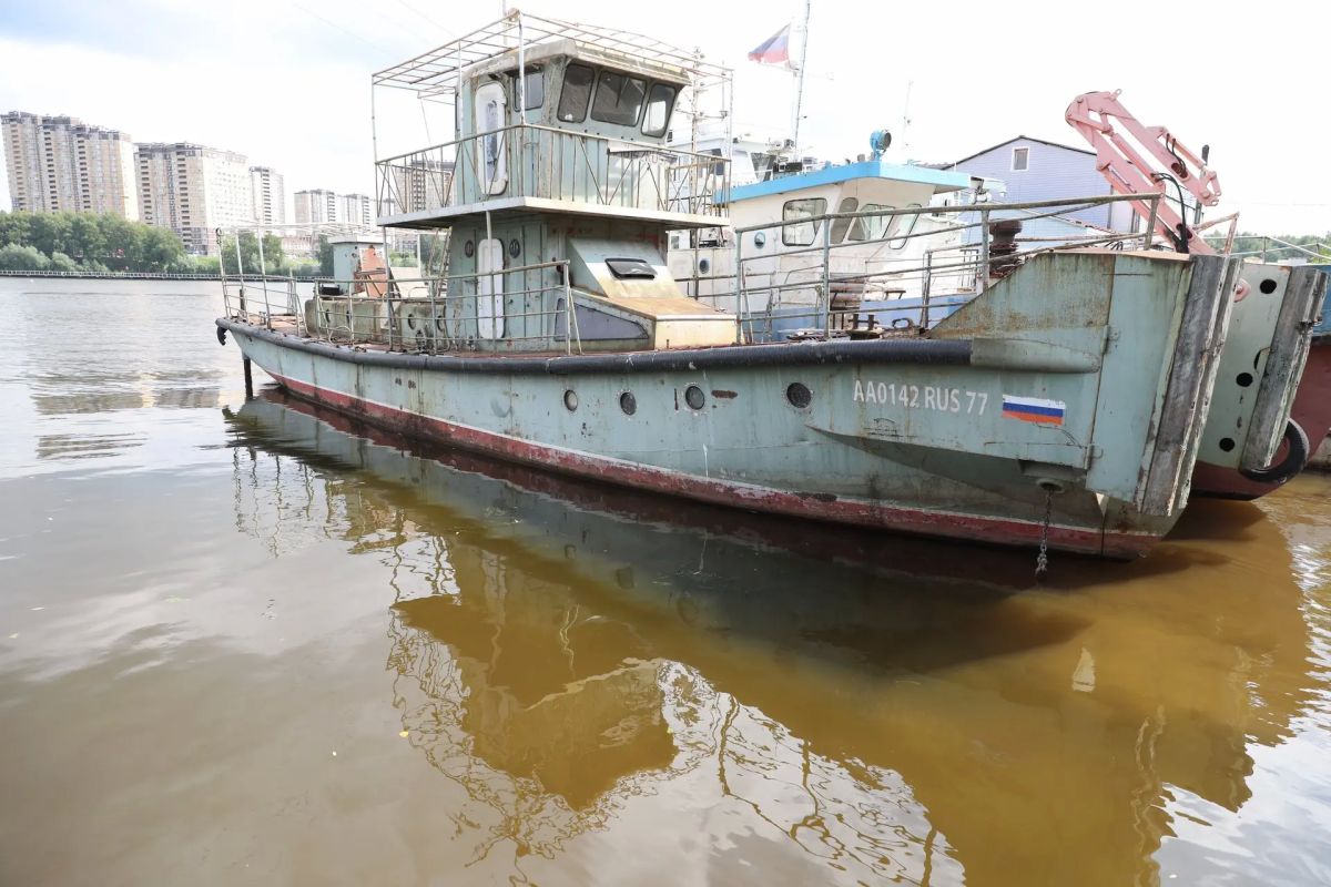 В Долгопрудном проверяют причину загрязнения воды в Хлебниково В Долгопрудном проверяют причину загрязнения воды в Хлебниково