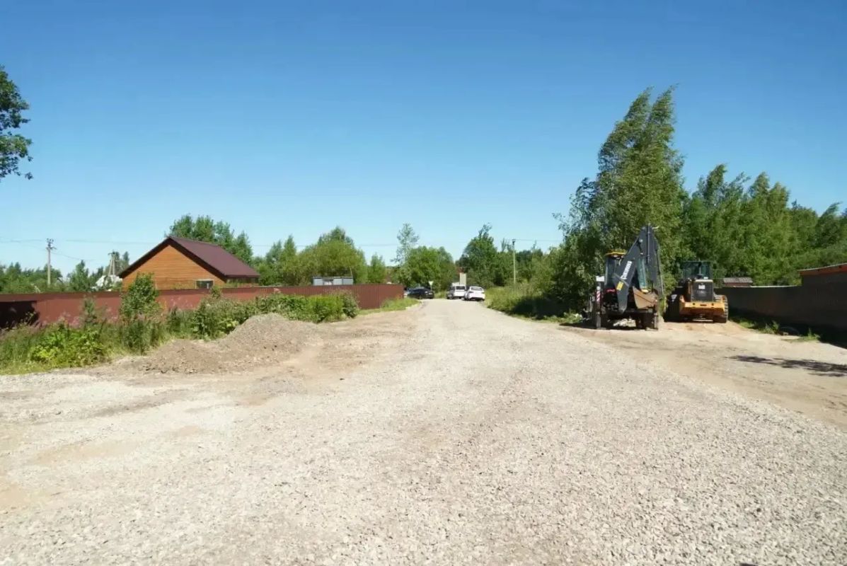 В деревне Чарково идёт активное строительство дороги к участкам многодетных семей В деревне Чарково идёт активное строительство дороги к участкам многодетных семей